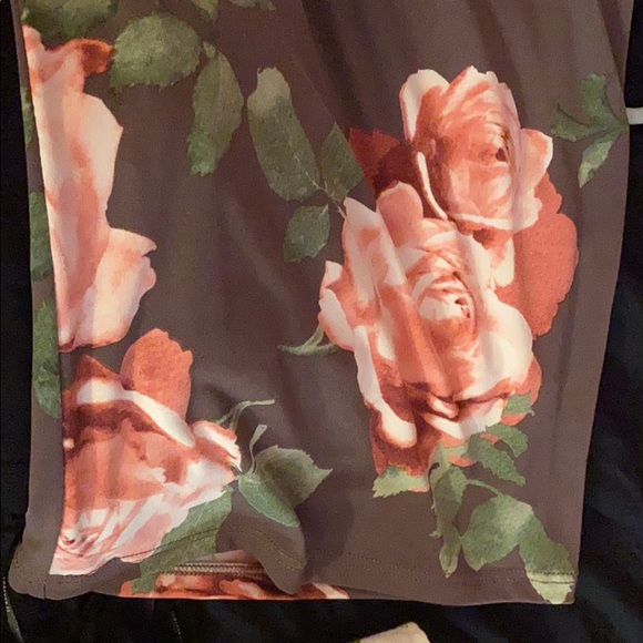 Flowery strapless dress - Picture 3 of 3